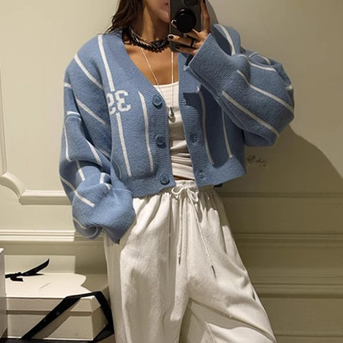 前后字母印花条纹针织衫外套