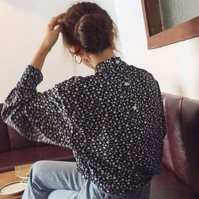 chic立领后背单排扣碎花雪纺衬衫