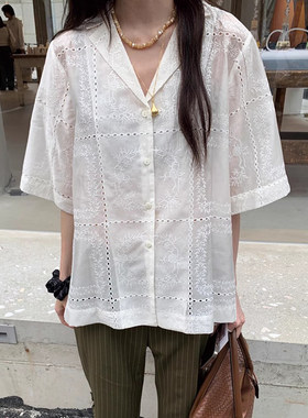 刺绣钩花宽松百搭镂空短袖衬衫