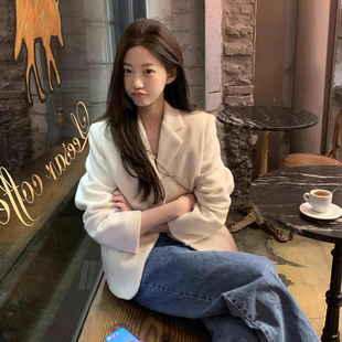 气质宽松休闲毛呢上衣 法式 高级感西装 领纯色百搭西服外套女秋冬季