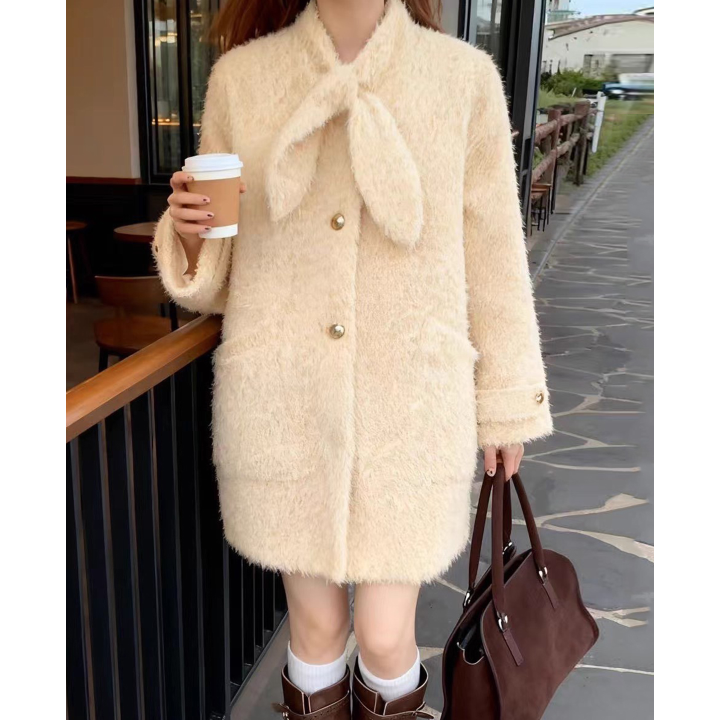 甜美风系带领金属纽扣毛呢外套