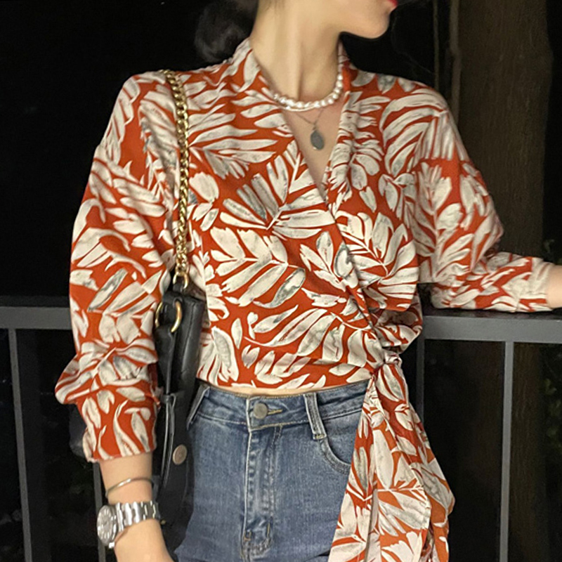 ins法式v领满屏系带收腰长袖衬衫