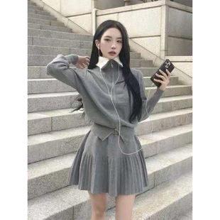良良家巨好看针织套装Polo领毛衣女秋冬新款高腰A字半身裙两件套