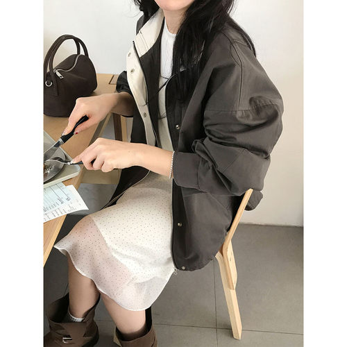 良良家复古立领撞色夹克短外套女