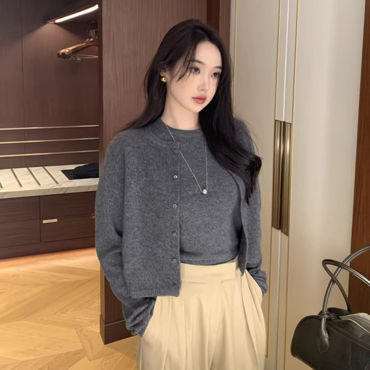 软糯打底短袖毛衣+针织开衫外套