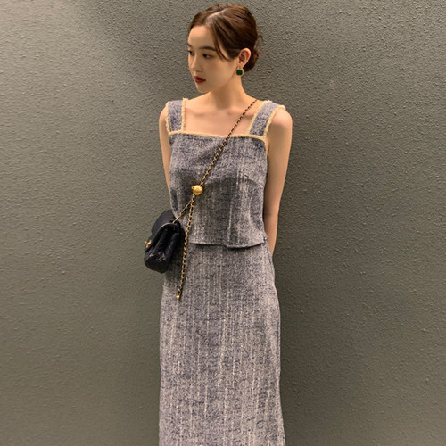 chic方领流苏边背心+高腰半身裙