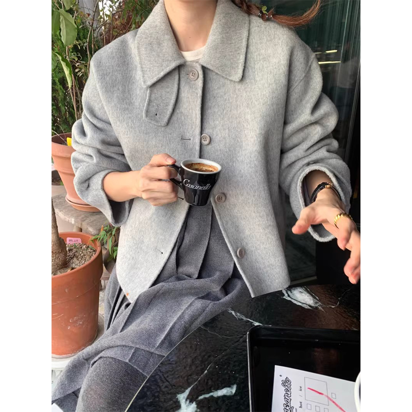 高级感灰色短款毛呢外套女