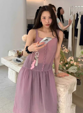 良良家 夏季新款甜美减龄紫色单排扣方领薄款吊带连衣裙直筒裙女