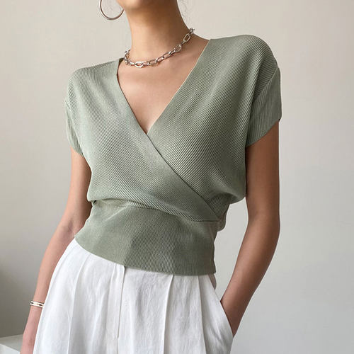 韩国chic交叉V领修身坑条针织衫