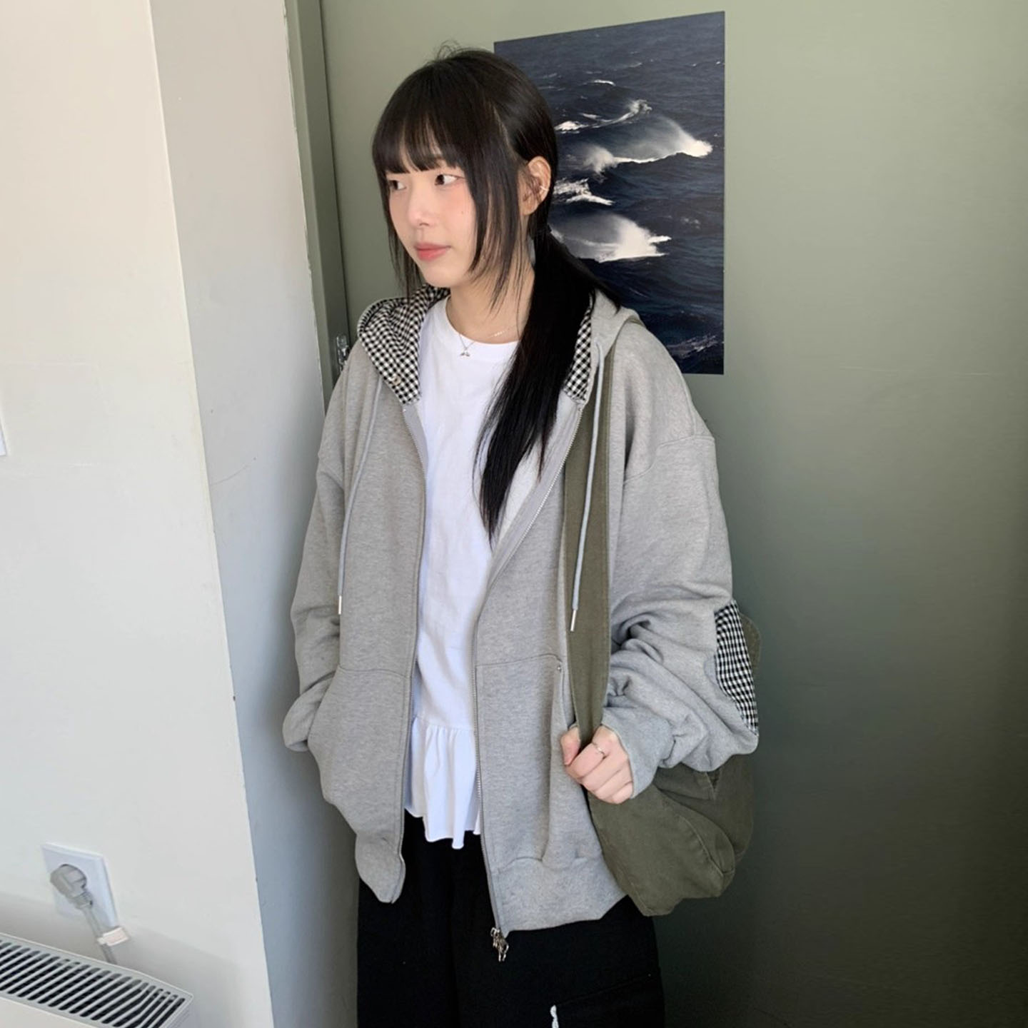 设计感撞色拼接格子补丁连帽卫衣外套女2025秋季新款拉链开衫上衣