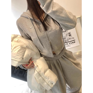 时尚套装加绒百搭短款连帽卫衣外套女2025冬季新款高腰休闲长裤子