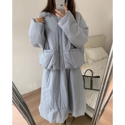 百搭双口袋棉服外套+花苞半身裙