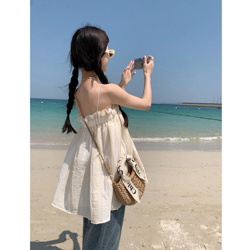 赵露思同款吊带背心裙女夏外穿度假风2026新款小个子显瘦海边穿搭