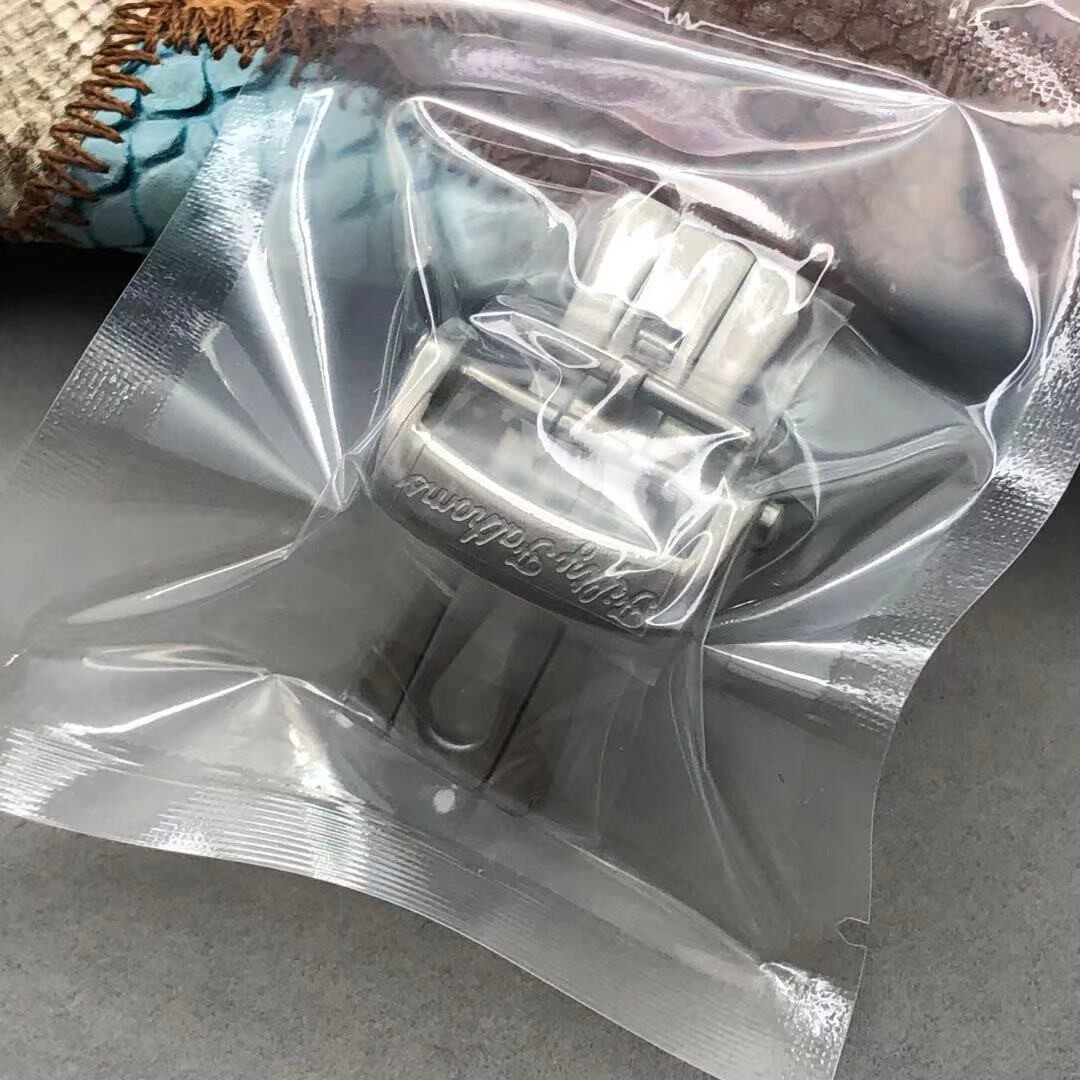 宝珀适配手表亮光折叠扣