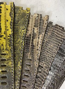 手工定制表带 蜥蜴皮表带 复古适用爱彼15710 26470 26170 26400