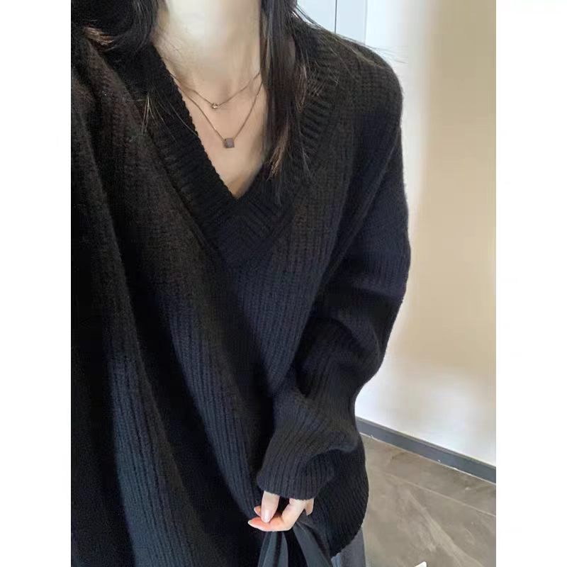 秋冬纯色羊毛V领宽松慵懒毛衣女