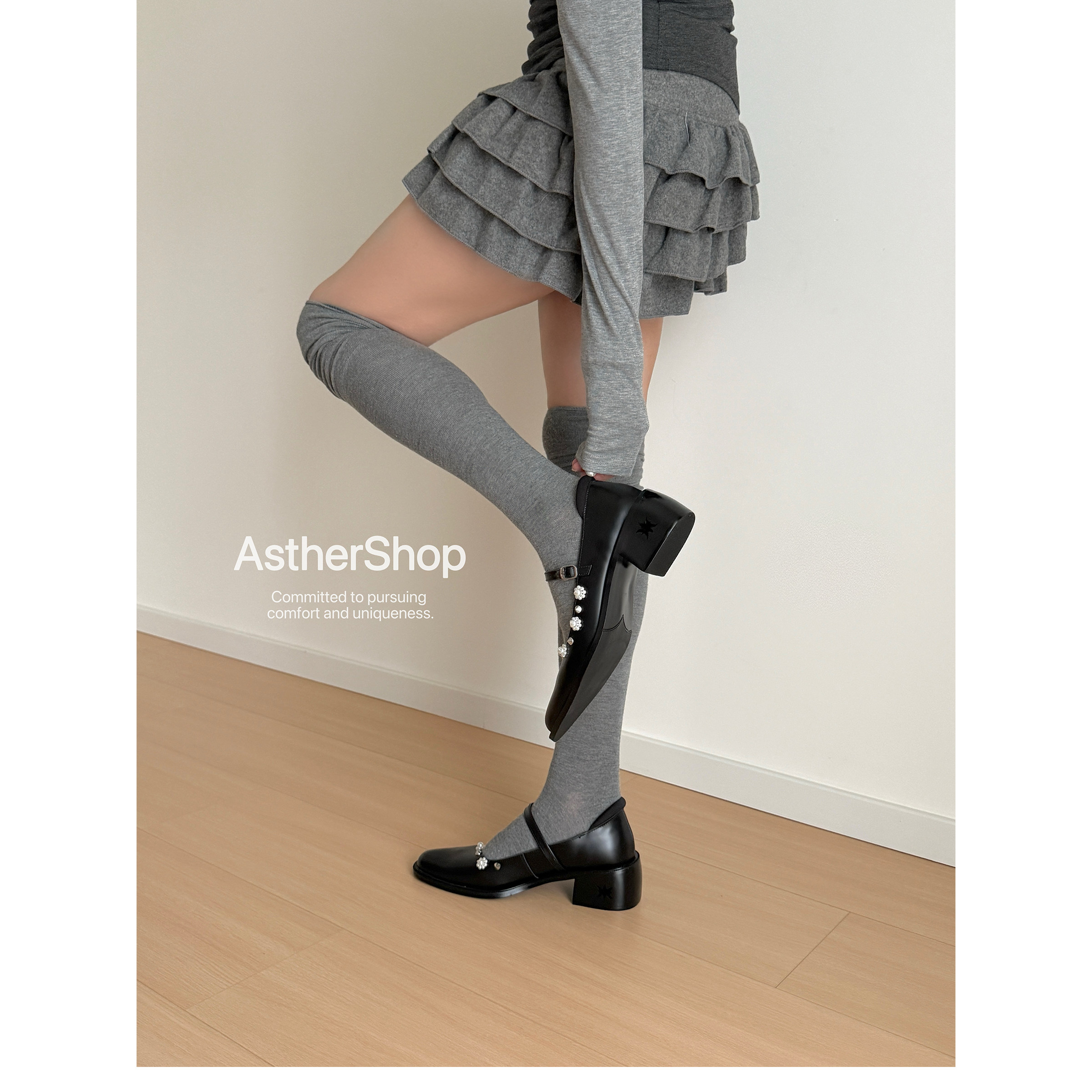 Asthershop原创 珍珠铆钉装饰尖头玛丽珍鞋 甜酷风粗跟小皮鞋