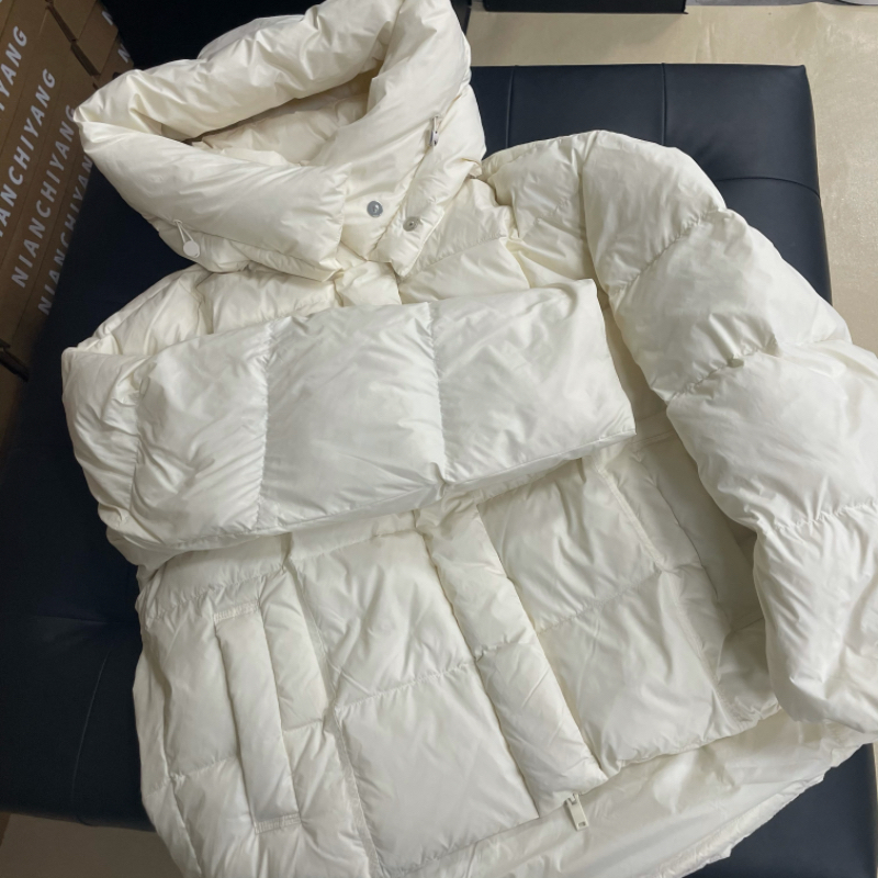 【念念】2024泡芙90鸭绒连帽羽绒服帽子可拆前短后长设计外套