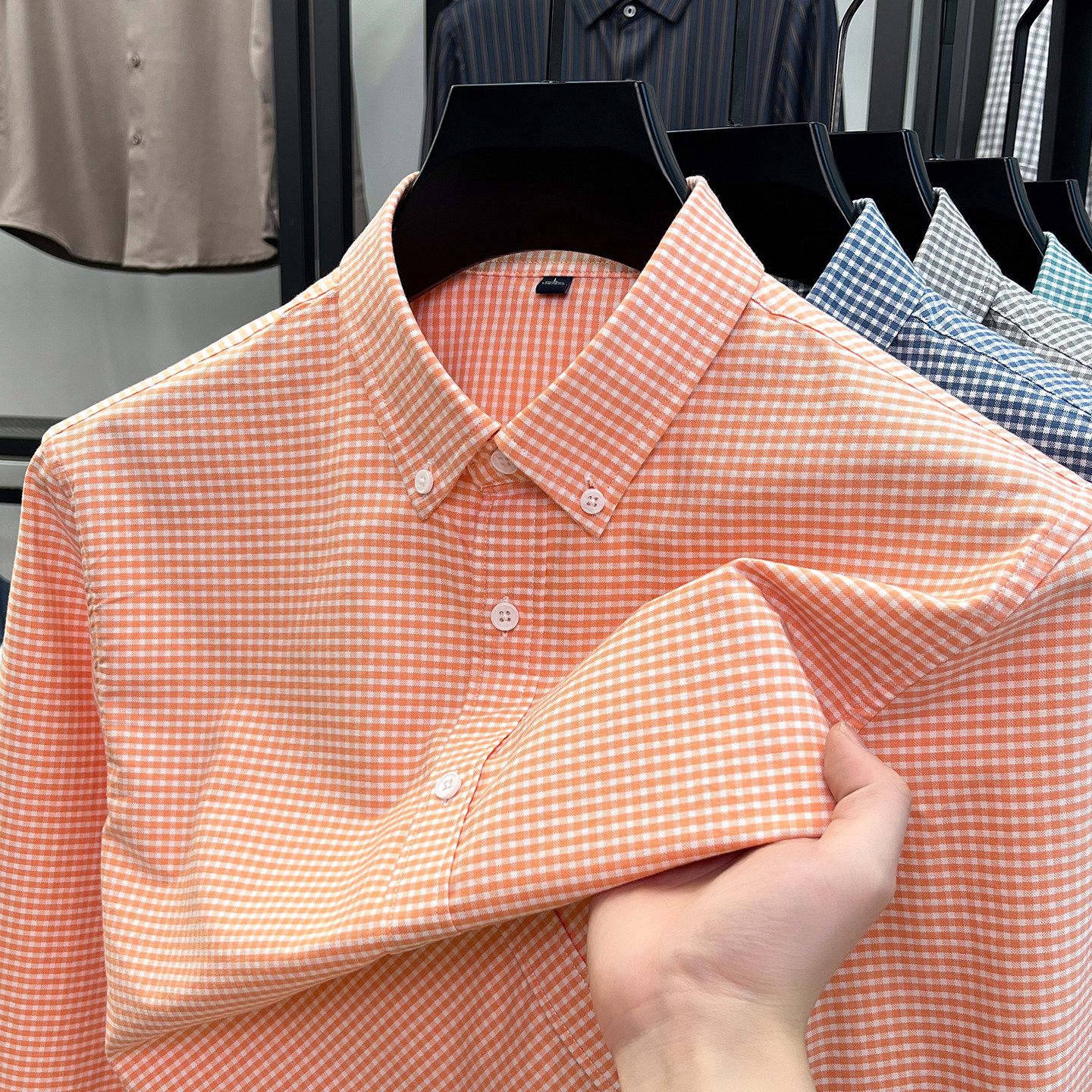 2026新款春秋男装纯棉翻领格子衬衫简约百搭中青年长绒棉长袖上衣