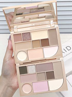 飞粉立体朝九晚五佩尔持妆卡地色十色不盘修容眼影自然光大高眼影