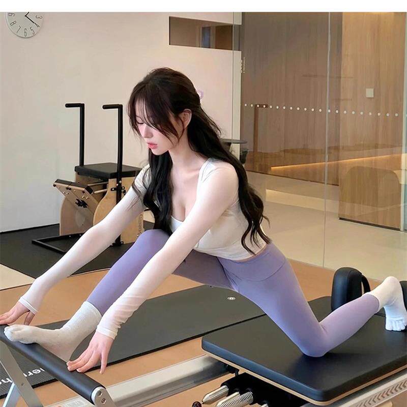 英国瑜伽服套装女运动健身上衣