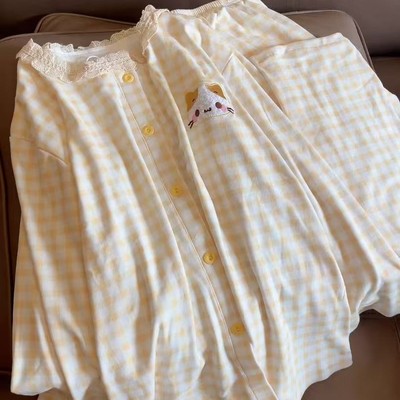 可爱格纹小猫睡衣女秋冬季德绒加厚保暖套装学生宿舍可外穿家居服