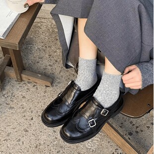 复古黑色乐福鞋 金属扣小皮鞋 粗跟 女春款 英伦风布洛克雕花粗跟单鞋