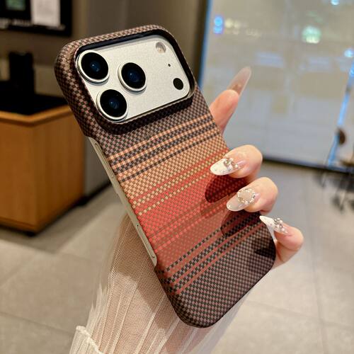 超薄凯夫拉纹适用苹果17promax手机壳iphone16pro新款碳纤维纹15半包Air保护套ip14防摔13pm高级感女款12/11