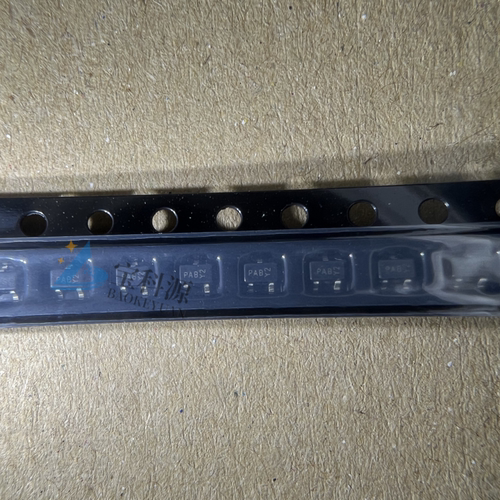 DMP2004WK-7 原装正品 现货库存 SOT323 15个