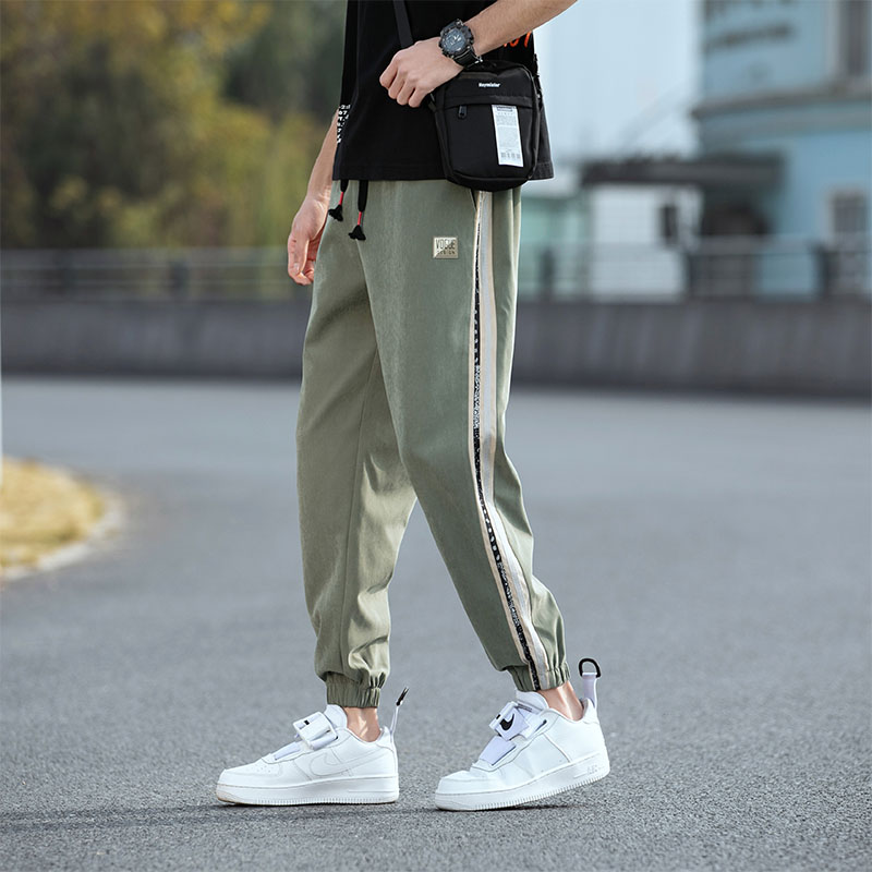 Men's new youth leisure pants in spring