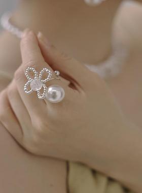 JINWAN《典礼》白水晶玫瑰环绕925银戒指