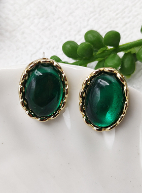 法式复古雕花耳饰椭圆形绿色蛋面银针耳钉无耳洞耳夹气质女B855