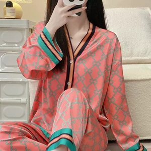 私密公主女真丝印花家居服