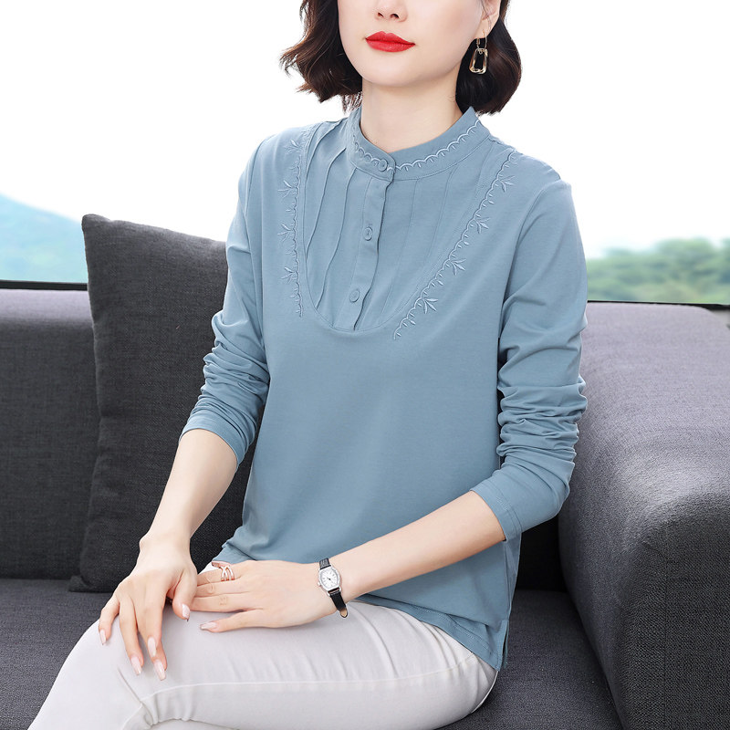 长袖纯棉t桖女秋装新款宽松刺绣大码减龄中年妈妈洋气上衣打底衫