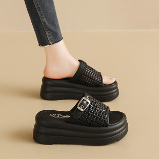 休闲松糕海边沙滩鞋 外穿2026新款 一字拖 女夏季 7CM厚底增高凉拖鞋