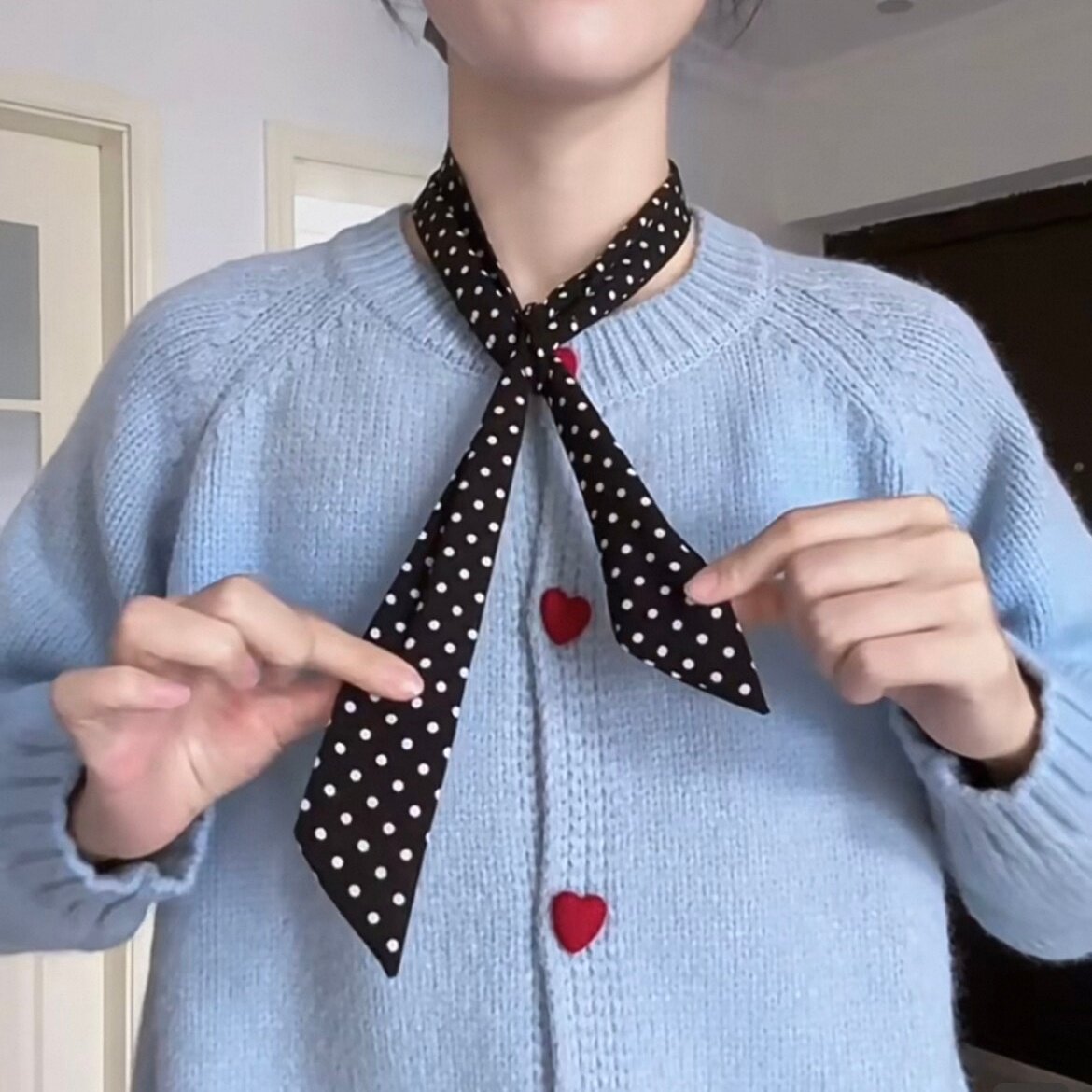 zoozmini杨超越同款黑色波点丝巾轻奢高档小方巾系脖发带搭配衬衫,饰品/流行首饰/时尚饰品新,项链,淘宝优惠券,粉丝福利购,淘宝优惠卷