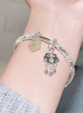 精致繁花手镯轻奢小众高级设计感