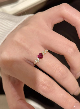 红色爱心闪钻戒指女2026新款轻奢