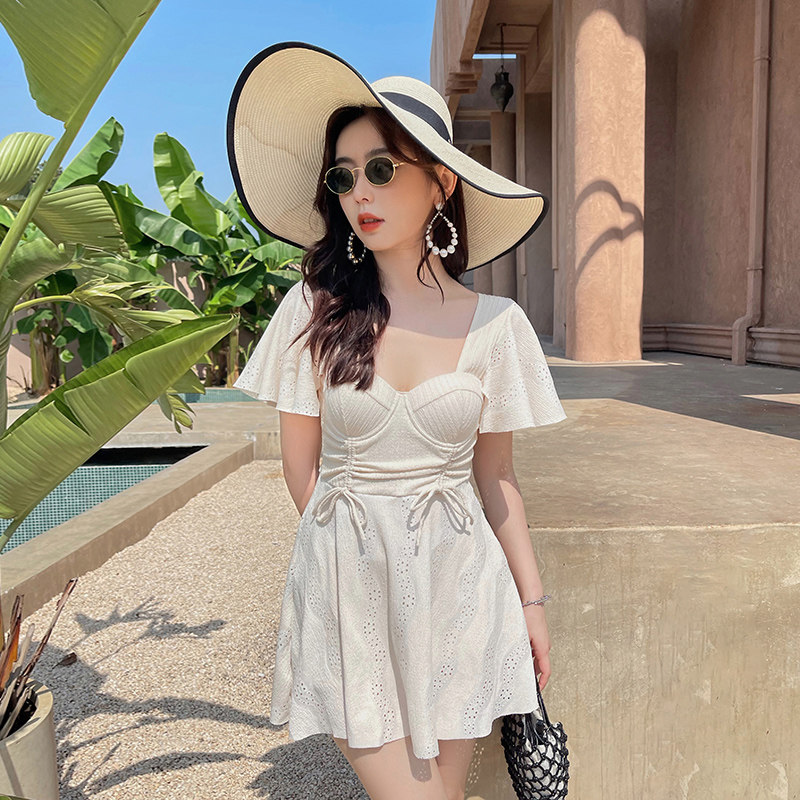 泳衣女连体大码胖mm显瘦遮肚大胸钢托遮肉微胖女孩2025新款高级感