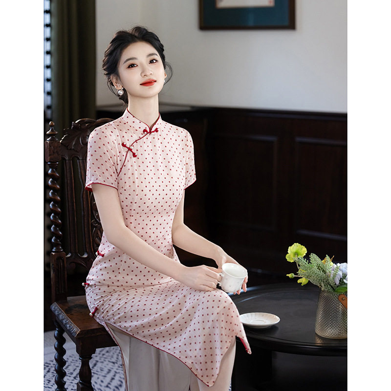 红色波点旗袍新中式短袖改良年轻款国风显瘦日常可穿连衣裙女