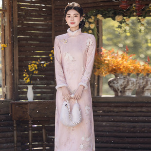 粉色国风新中式旗袍长袖2026新款日常年轻款小个子女复古连衣裙冬