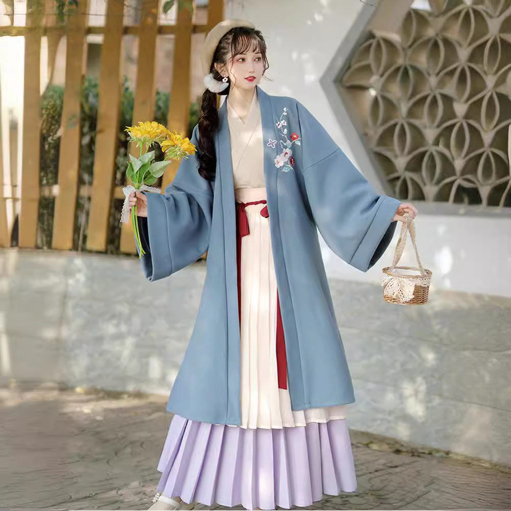 汉服女中国风宋制交领对襟褶裙加厚外套改良古装刺绣宫廷风新中式