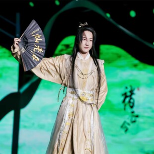 正版原创汉服国风大典小灿卢卓同款唐圆领绣花云肩金色汉元素男女