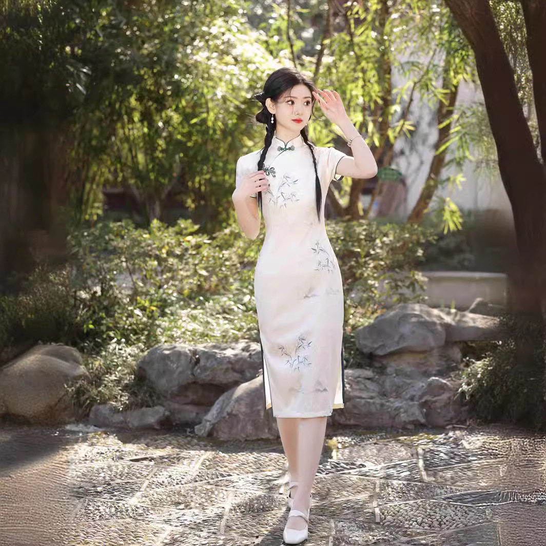 靓依铺旗袍2026新款少女改良气质端年轻款连衣裙绝美夏季新中式