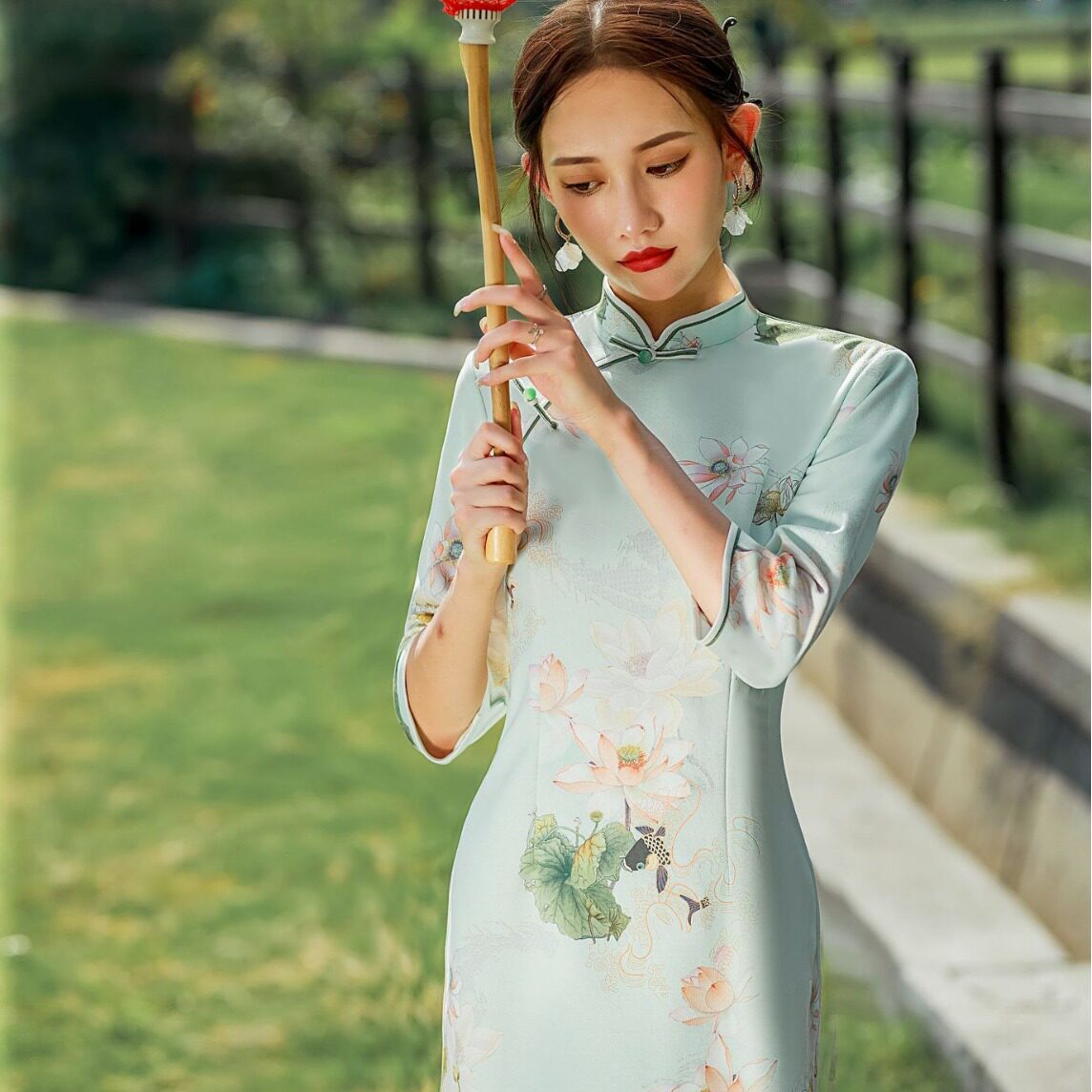 小清新旗袍年轻款中长款绿色小个子七分袖2026年新款改良连衣裙