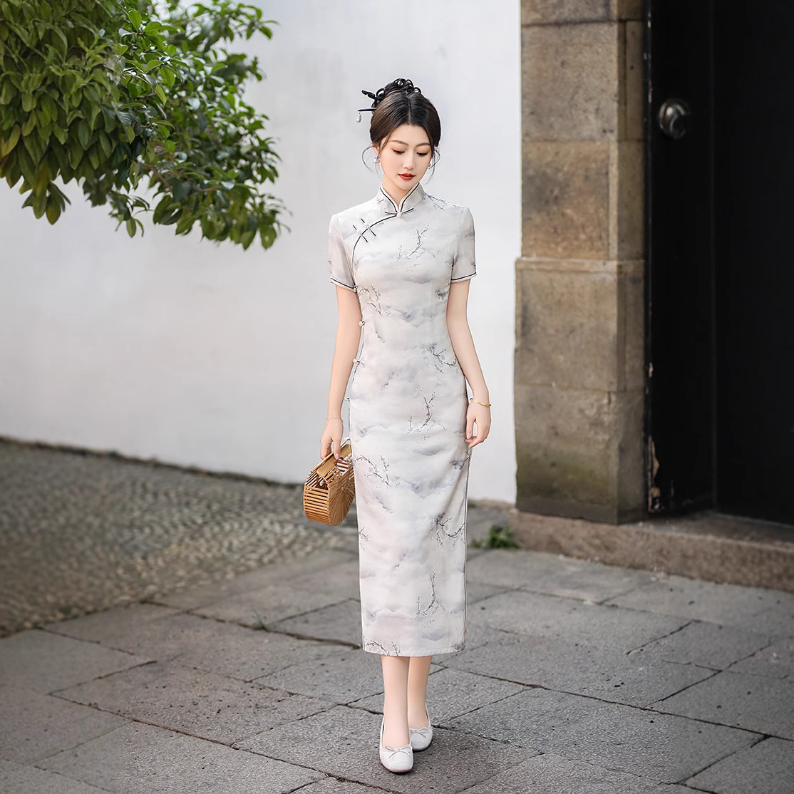 2025墨绿旗袍春季新款改良新中式敬酒服新娘订婚礼服日常可穿