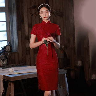 显高红色旗袍小个子高考送考旗开得胜2025新款女新娘订婚敬酒服