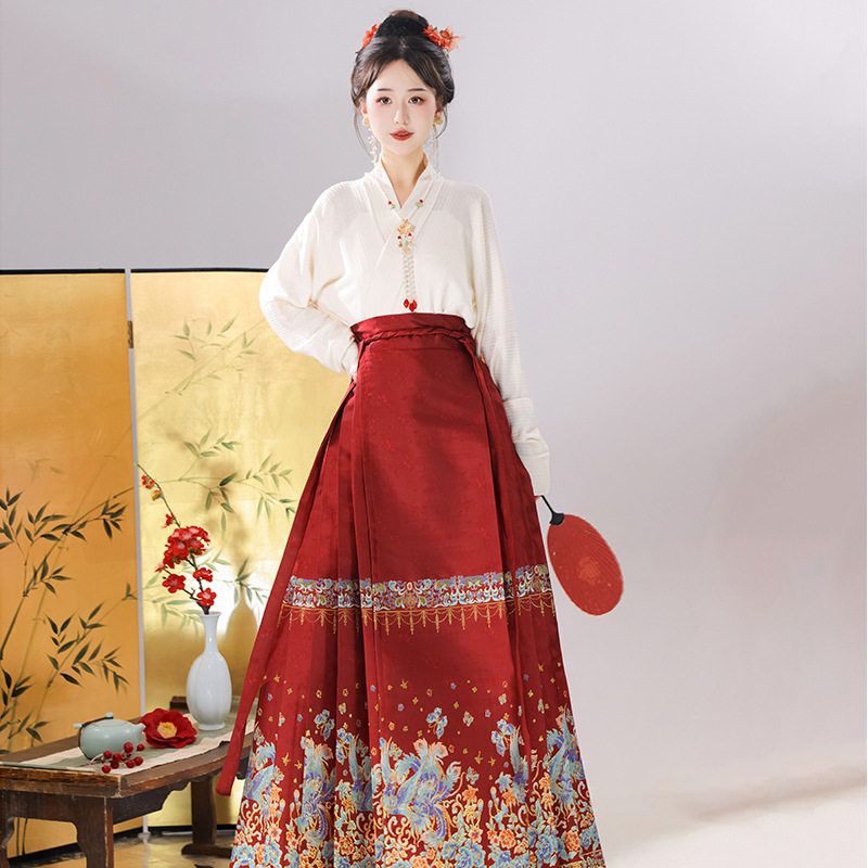 马面裙女套装汉服红色织金订婚服中式新款国风改良日常通勤敬酒服