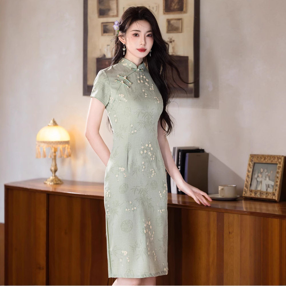 靓依铺新中式绿色改良旗袍2026新款夏季女送考高考古法小个子