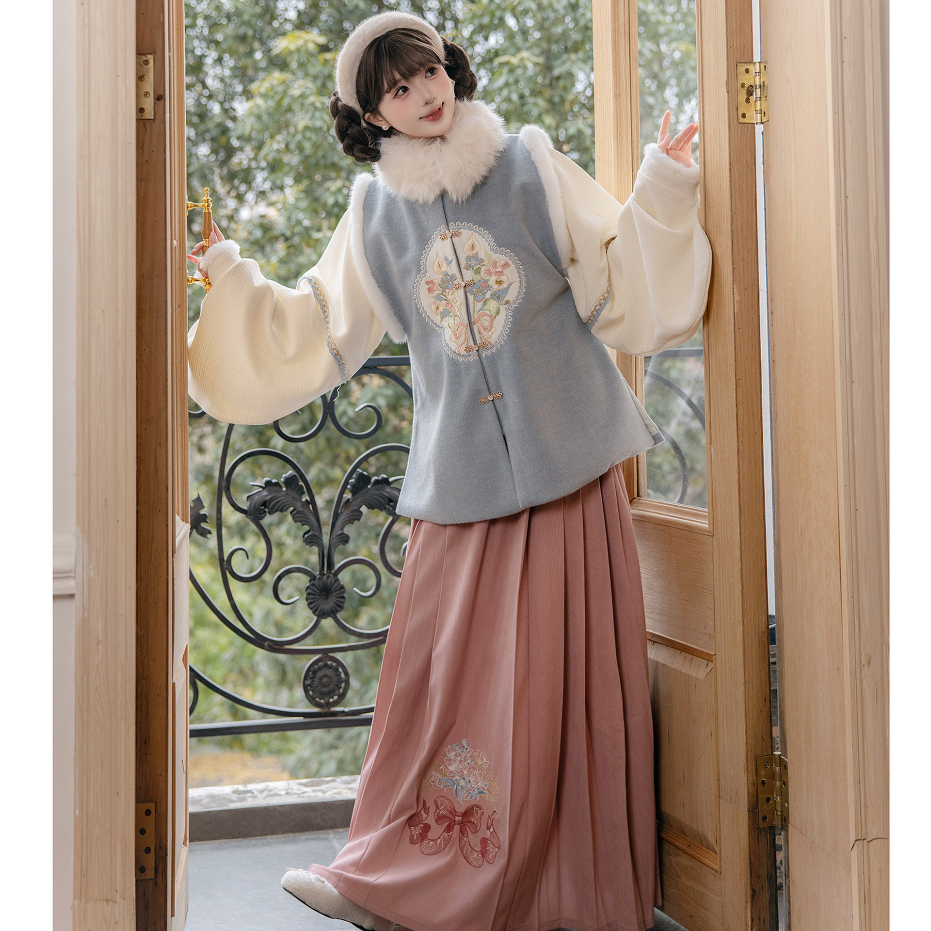 明制比甲成人日常秋冬汉服女新款改良马面裙日常可爱秋冬女套装